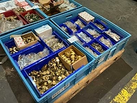 Partij messing fittingmateriaal - afbeelding 2 van  8