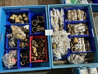 Partij messing fittingmateriaal