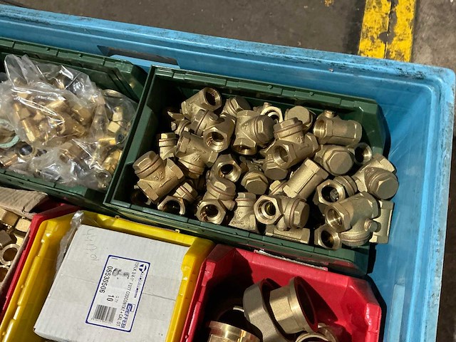 Partij messing installatie materiaal - afbeelding 9 van  11