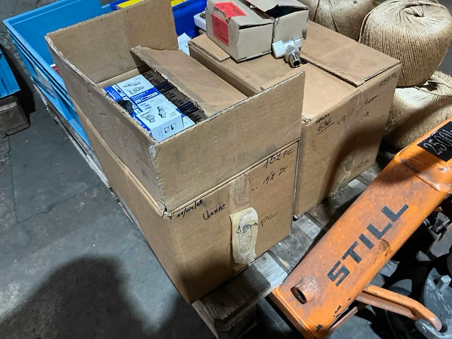 Partij messing installatie materiaal - afbeelding 7 van  11
