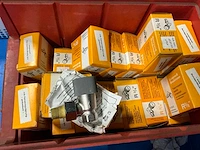 Partij messing installatiematerialen - afbeelding 2 van  7