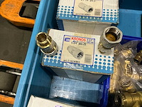 Partij messing pijpfittingmateriaal - afbeelding 3 van  9