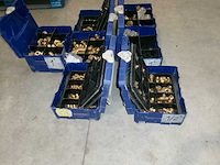 Partij messing schroefkoppelingen 1/4", 3/8", 3/4" en 1" incl. 5 berner sorteerboxen - afbeelding 2 van  5