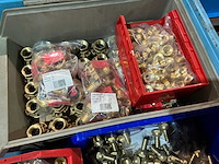 Partij messing slangkoppellingen - afbeelding 2 van  12