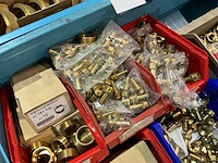 Partij messing slangkoppellingen - afbeelding 3 van  12