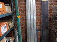 Partij metaal/omranding - afbeelding 1 van  4