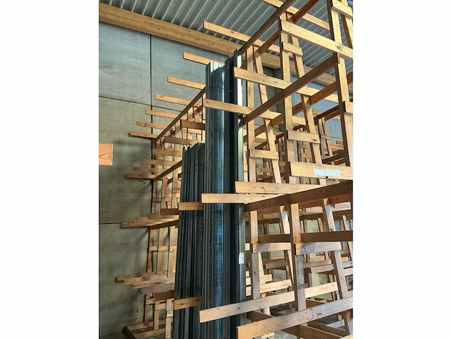 Partij metal studs - afbeelding 2 van  14
