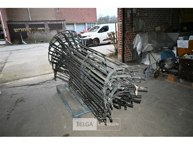Partij metalen boombescherming - afbeelding 4 van  7
