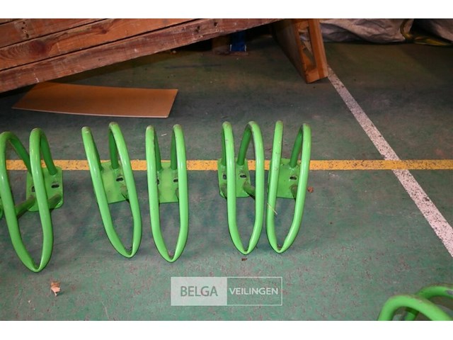 Partij metalen fietsbeugels - afbeelding 4 van  5