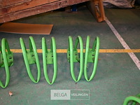 Partij metalen fietsbeugels - afbeelding 4 van  5