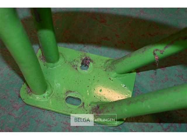 Partij metalen fietsbeugels - afbeelding 5 van  5