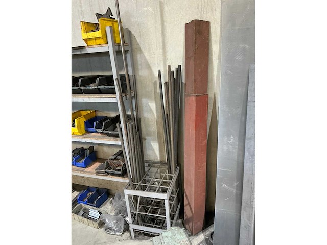 Partij metalen halffabrikaten - afbeelding 11 van  17