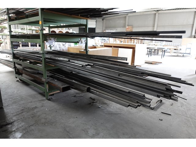 Partij metalen/ inox/aluminium profielen + 9 x houder - afbeelding 5 van  9