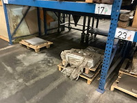 Partij metalen maatstukken - afbeelding 7 van  8