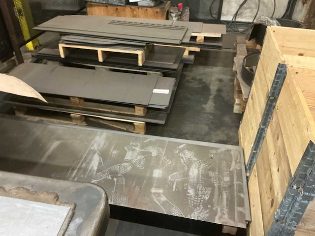 Partij metalen maatstukken - afbeelding 1 van  6