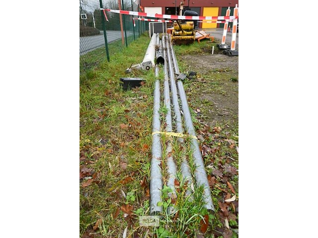 Partij metalen palen - afbeelding 5 van  6