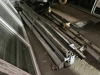 Partij metalen profielen en platen - afbeelding 1 van  8