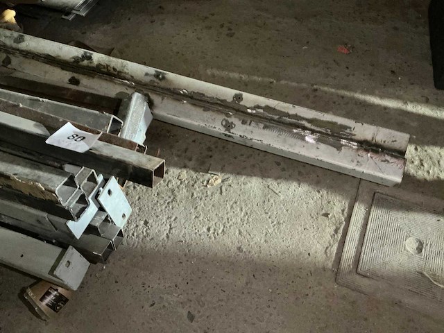 Partij metalen profielen en platen - afbeelding 2 van  8