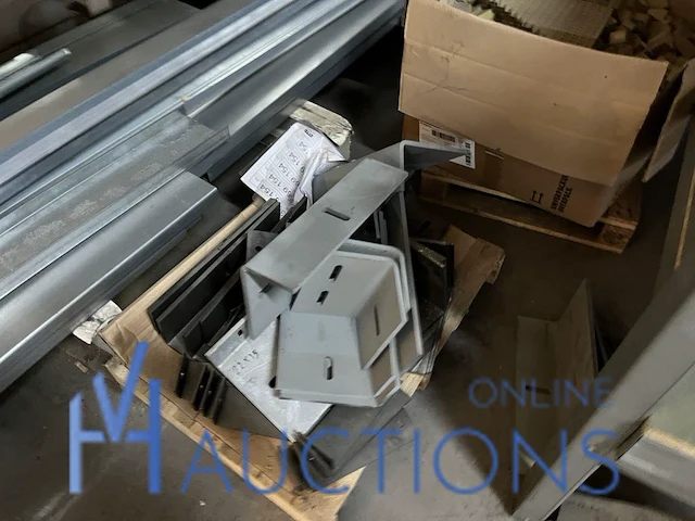 Partij metalen profielen - afbeelding 6 van  8