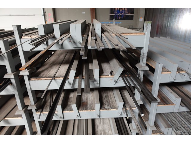 Partij metalen profielen - afbeelding 6 van  8