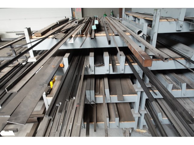 Partij metalen profielen - afbeelding 7 van  8