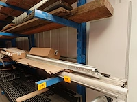 Partij metalen profielen