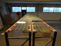 Partij metalen rekken - afbeelding 5 van  7