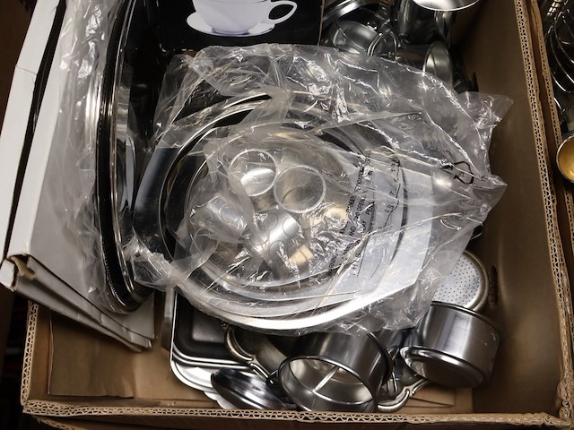 Partij metalen servies - afbeelding 4 van  7