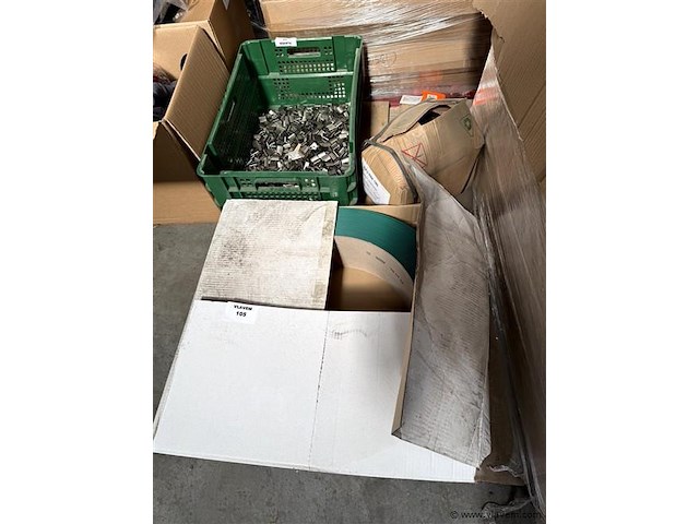 Partij metalen verzegelclips en rol omsnoeringsband - afbeelding 1 van  3