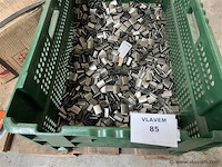 Partij metalen verzegelclips en rol omsnoeringsband - afbeelding 1 van  3
