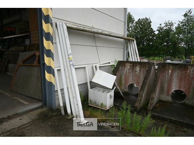 Partij metalen voetbaldoelen - afbeelding 1 van  7
