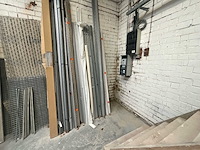 Partij metalen wapeningsgaas, betonijzer en rekstijlen/profielen - afbeelding 4 van  4