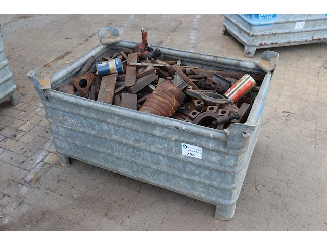 Partij metalen werkplaatsmateriaal - afbeelding 1 van  1