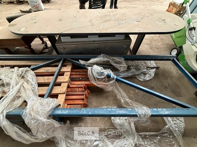 Partij meubels - afbeelding 1 van  5