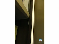 Partij meubilair met it-apparatuur - afbeelding 9 van  28