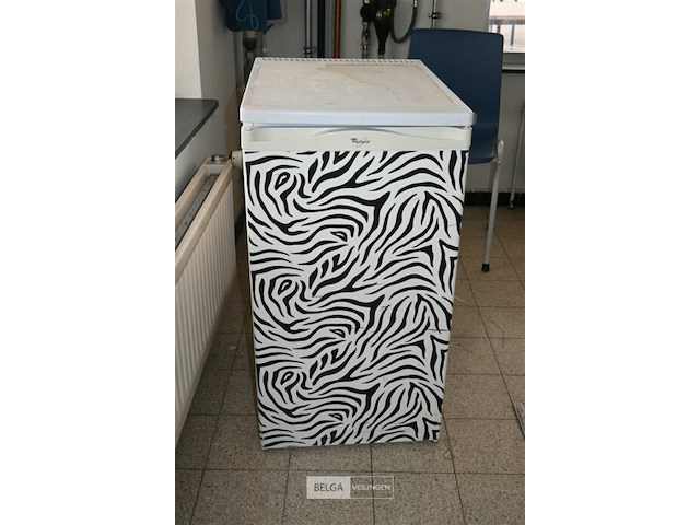 Partij meubilair - afbeelding 3 van  10