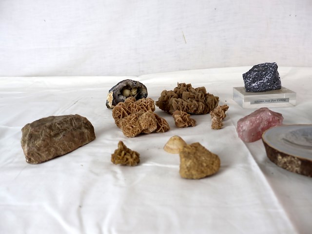 Partij mineralen en kristallen - afbeelding 8 van  9