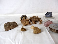 Partij mineralen en kristallen - afbeelding 8 van  9