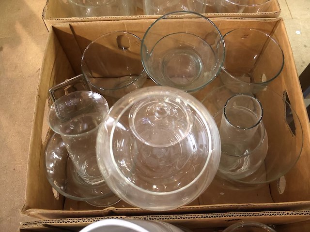 Partij modern glas - afbeelding 5 van  8