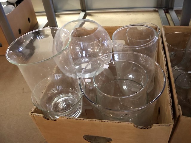 Partij modern glas - afbeelding 7 van  8