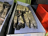 Partij montage-, afdichtings- en vacuümtoebehoren - afbeelding 50 van  144