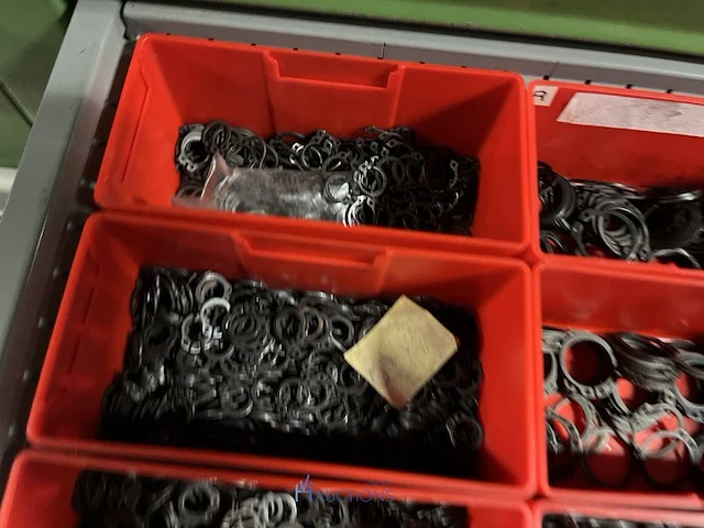 Partij montage-, afdichtings- en vacuümtoebehoren - afbeelding 96 van  144