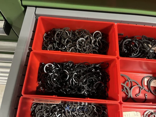 Partij montage-, afdichtings- en vacuümtoebehoren - afbeelding 98 van  144