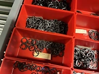 Partij montage-, afdichtings- en vacuümtoebehoren - afbeelding 99 van  144