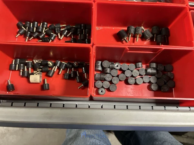 Partij montage-, afdichtings- en vacuümtoebehoren - afbeelding 128 van  144