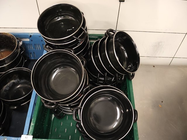 Partij mosselpotten - afbeelding 7 van  7