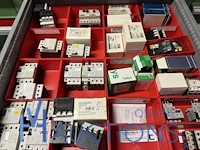 Partij motorbeveiligingen en lastscheiders - afbeelding 16 van  18