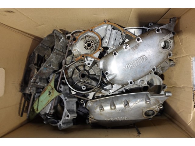 Partij motoronderdelen - afbeelding 4 van  5