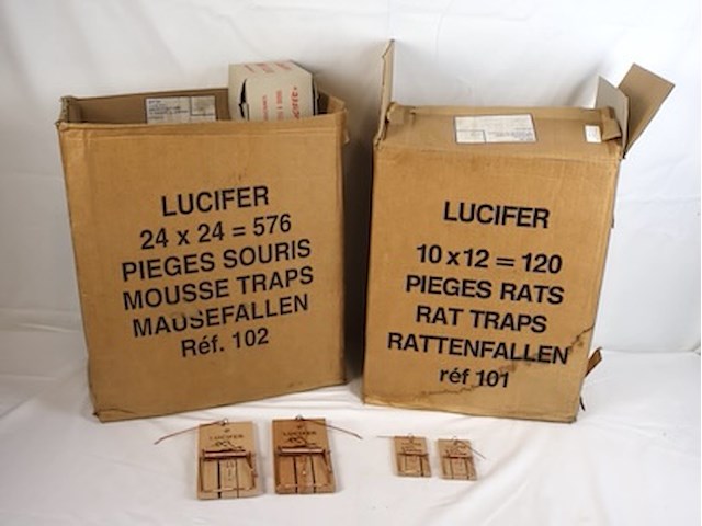 Partij muizen en ratten vallen - afbeelding 1 van  6