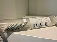Partij naaigaren en knopen - afbeelding 2 van  16